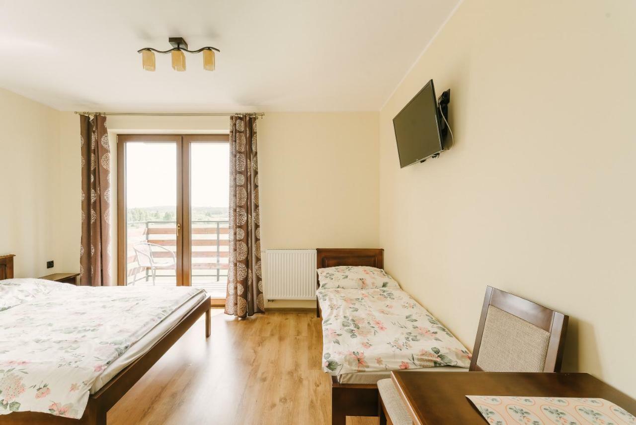 Arko - Pokoje Goscinne I Studia Ostrowo  Esterno foto