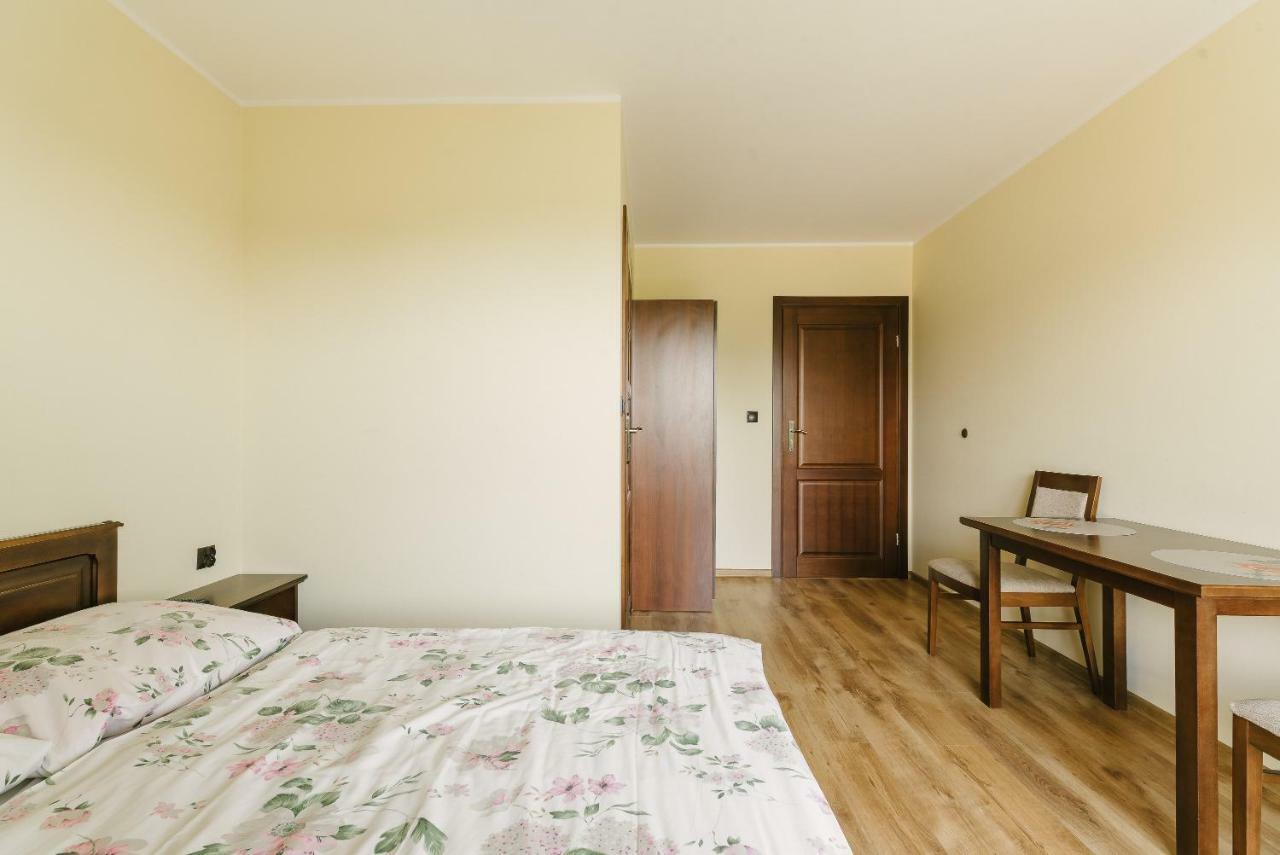 Arko - Pokoje Goscinne I Studia Ostrowo  Esterno foto