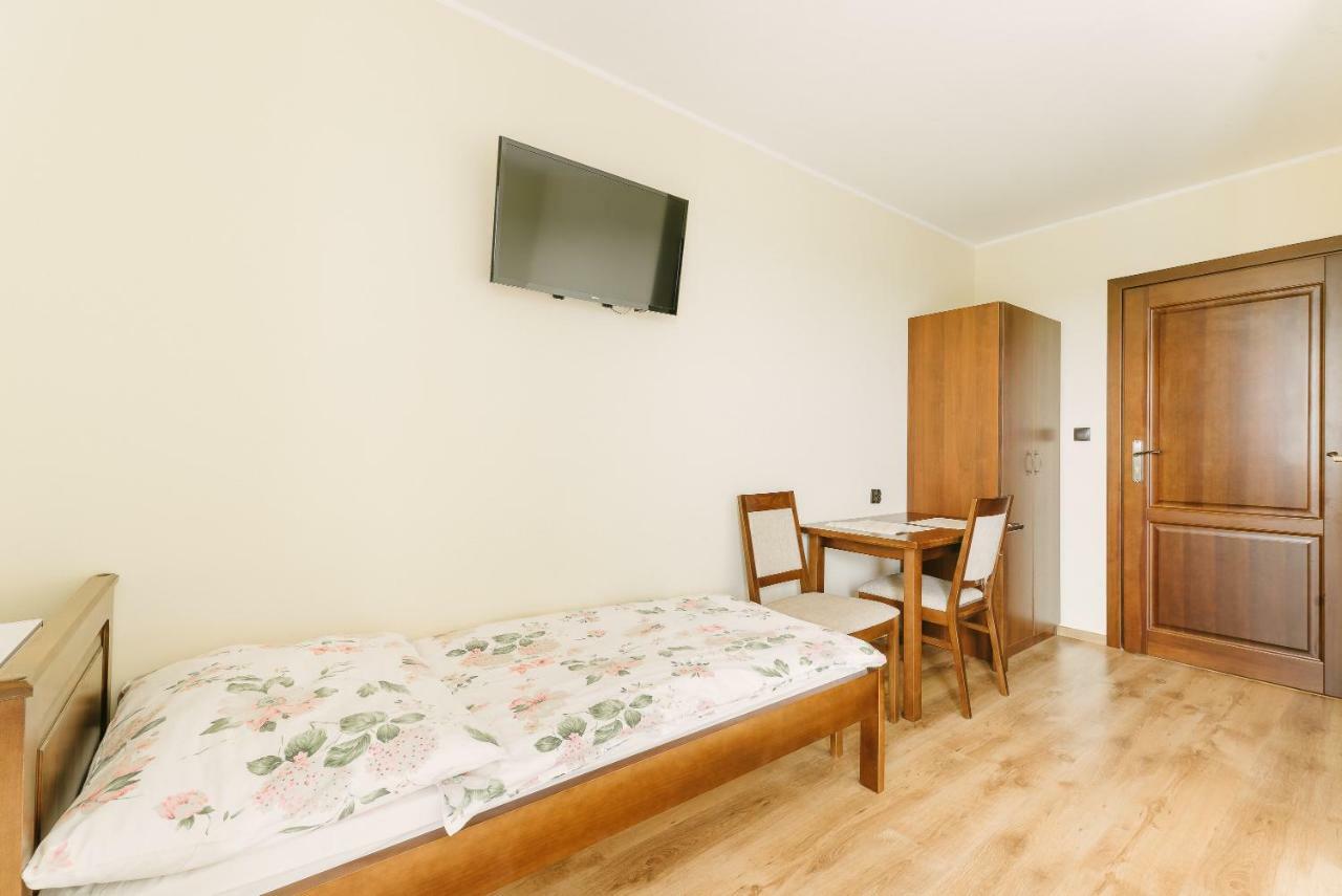 Arko - Pokoje Goscinne I Studia Ostrowo  Esterno foto